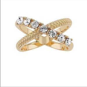 Crossover Ring Swarovski Crystals Beautiful Gold-Tone Classy Trendy Ring Sz 7